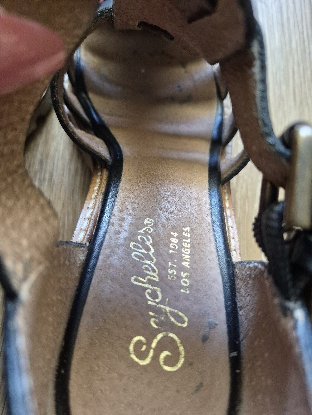 Seychelles Black Leather Strappy Caged Block Heel Sandal Shoe Women's Size 7.5 - Picture 11 of 12